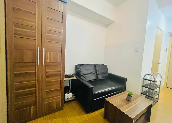 Serene Space W/ Wifi At Grace Res * Manila